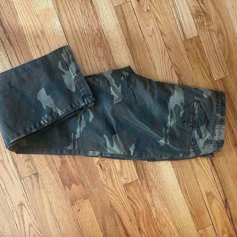 Club Room Green Camouflage Pants